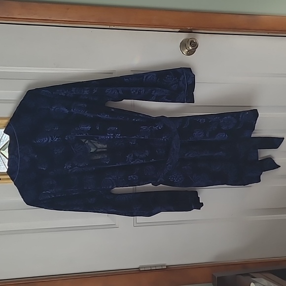 Burn velvet Robe - Picture 4 of 4